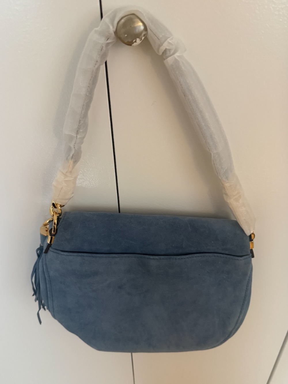Michael Kors Bedford Bag in Baby Blue Suede NWT - Picture 4 of 10